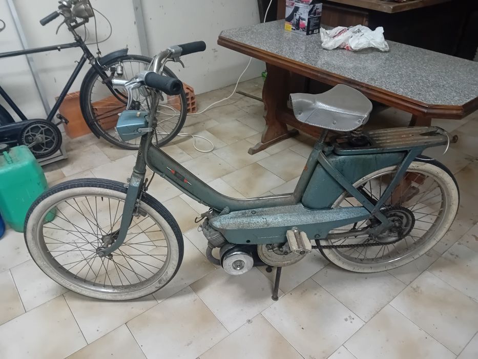 Mobilete Peugeot BB A trabalhar e a andar bem