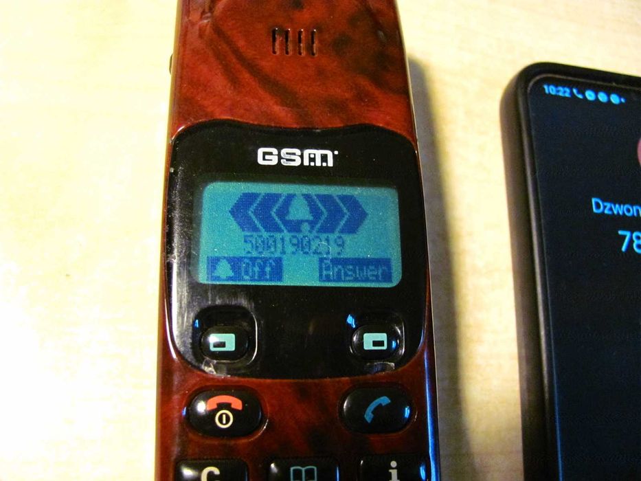 Telefon komórkowy Siemens S4 Power + futerał + instrukcja