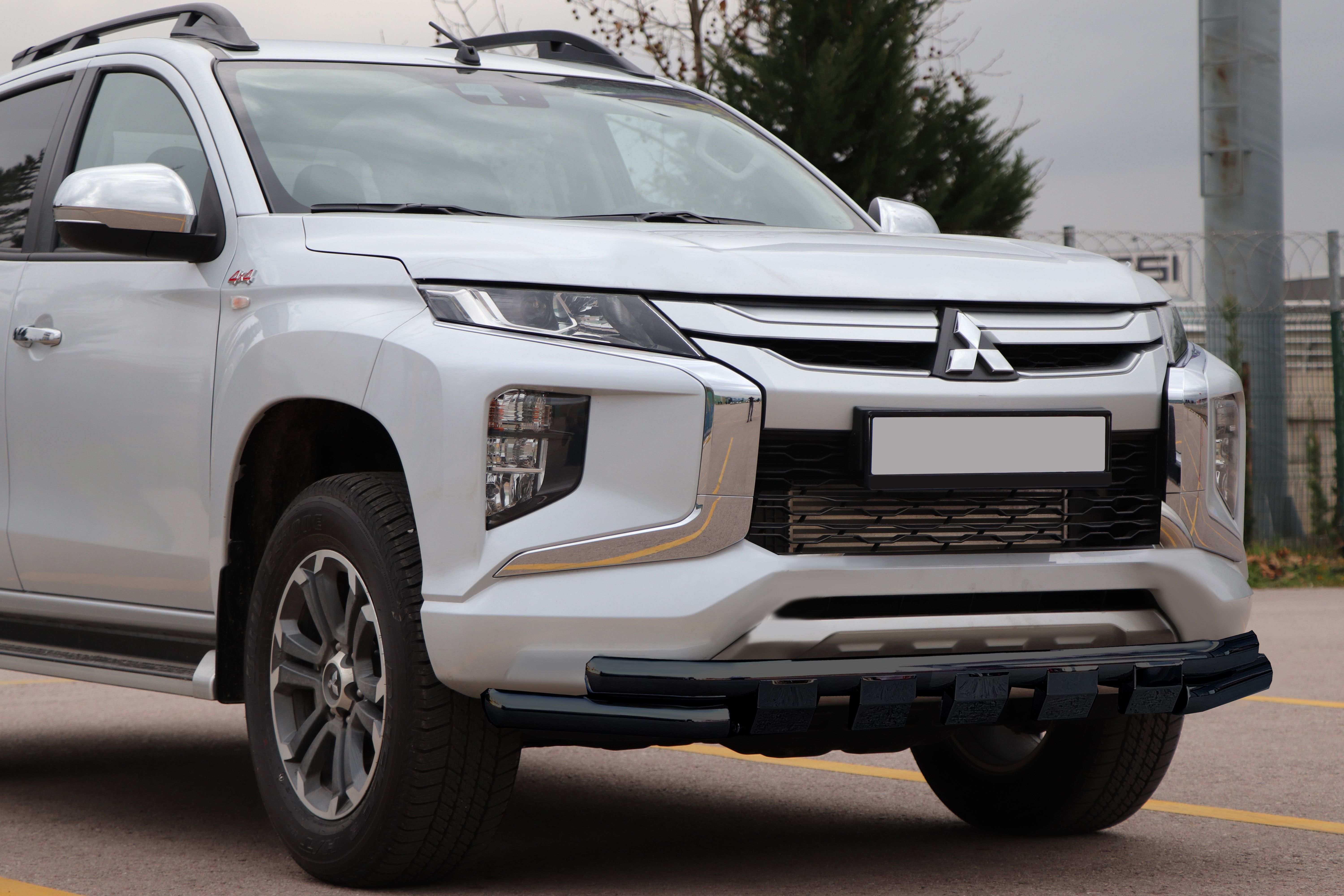 Orurowanie przednie Tiger rury Mitsubishi L200 po 2015