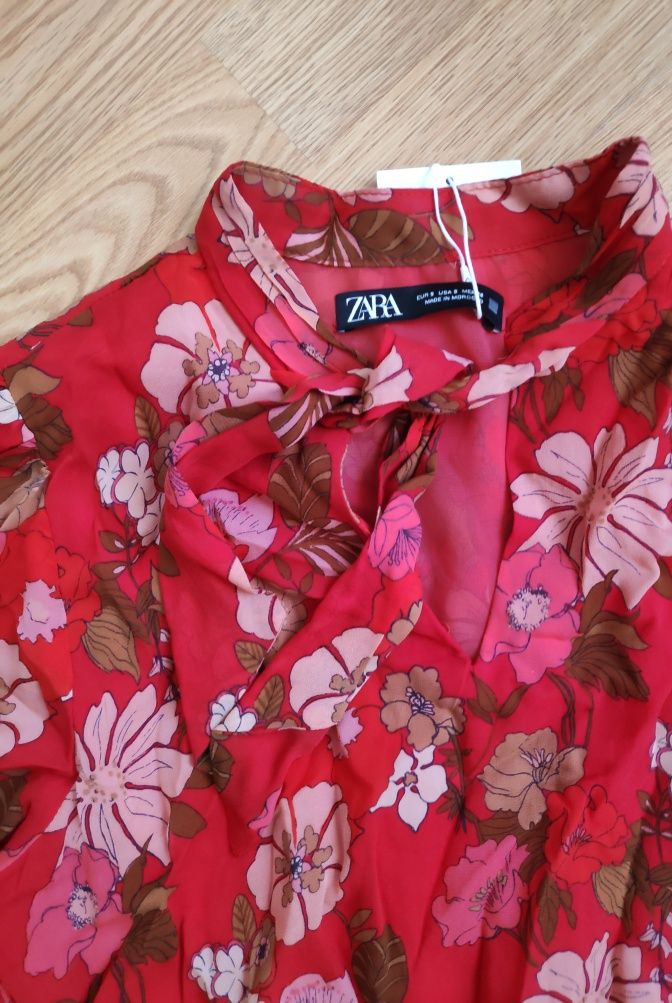 Платье ZARA мини короткое Зара красное коралл цветы 34-36 XS S 44