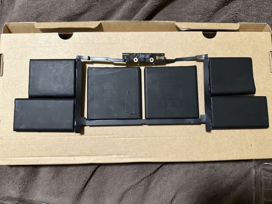 Bateria (A1953) Macbook Pro A1990