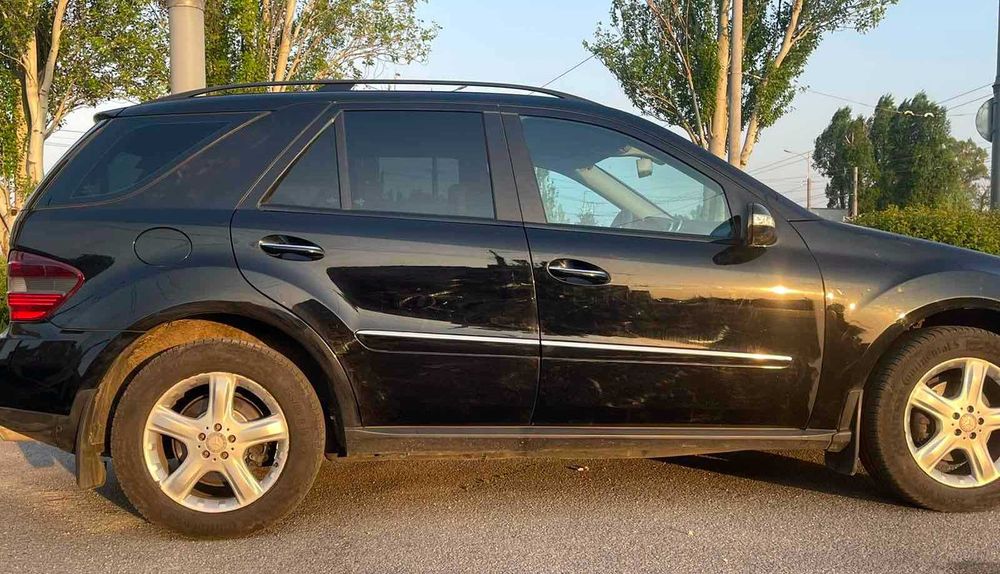Mercedes ML280CDI обмін на КВАРТИРУ чи ДІМ  в Дніпрі з моєю доплатою