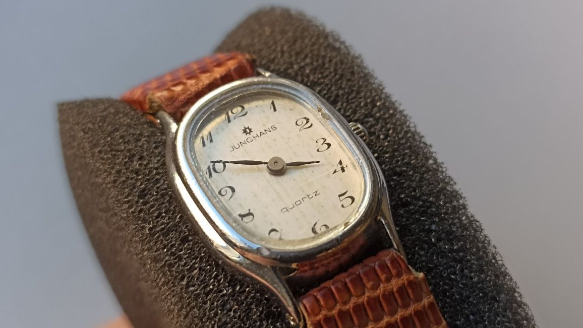Годинник часы Junghans quartz Німеччина