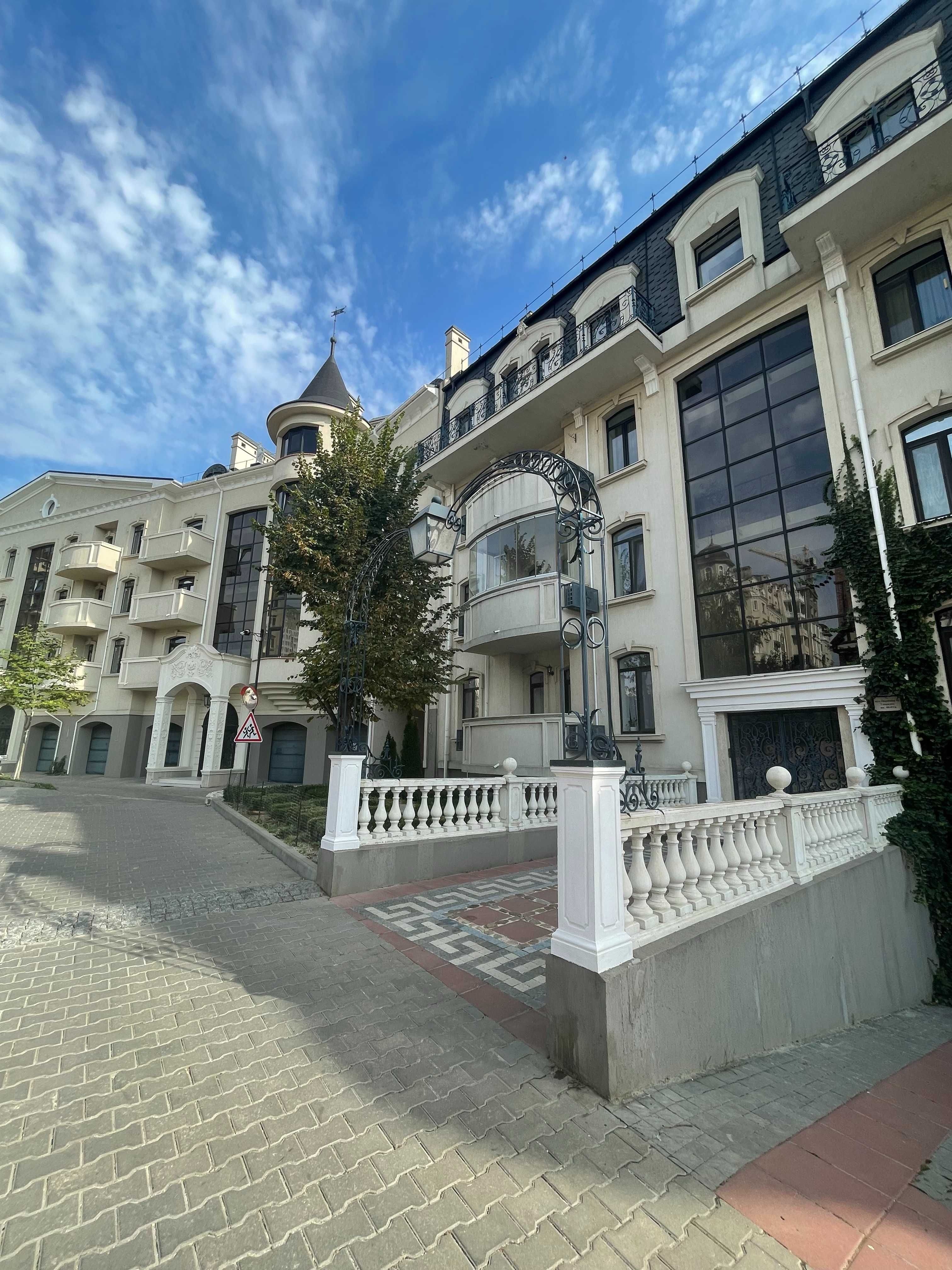 Продам квартиру 54 м2 в элитном закрытом комплексе Зеленый мыс.