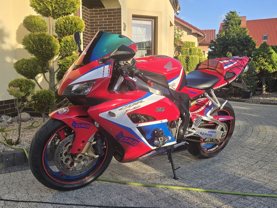 Honda CBR 1000 RR sc 57 w orginale HRC malowanie