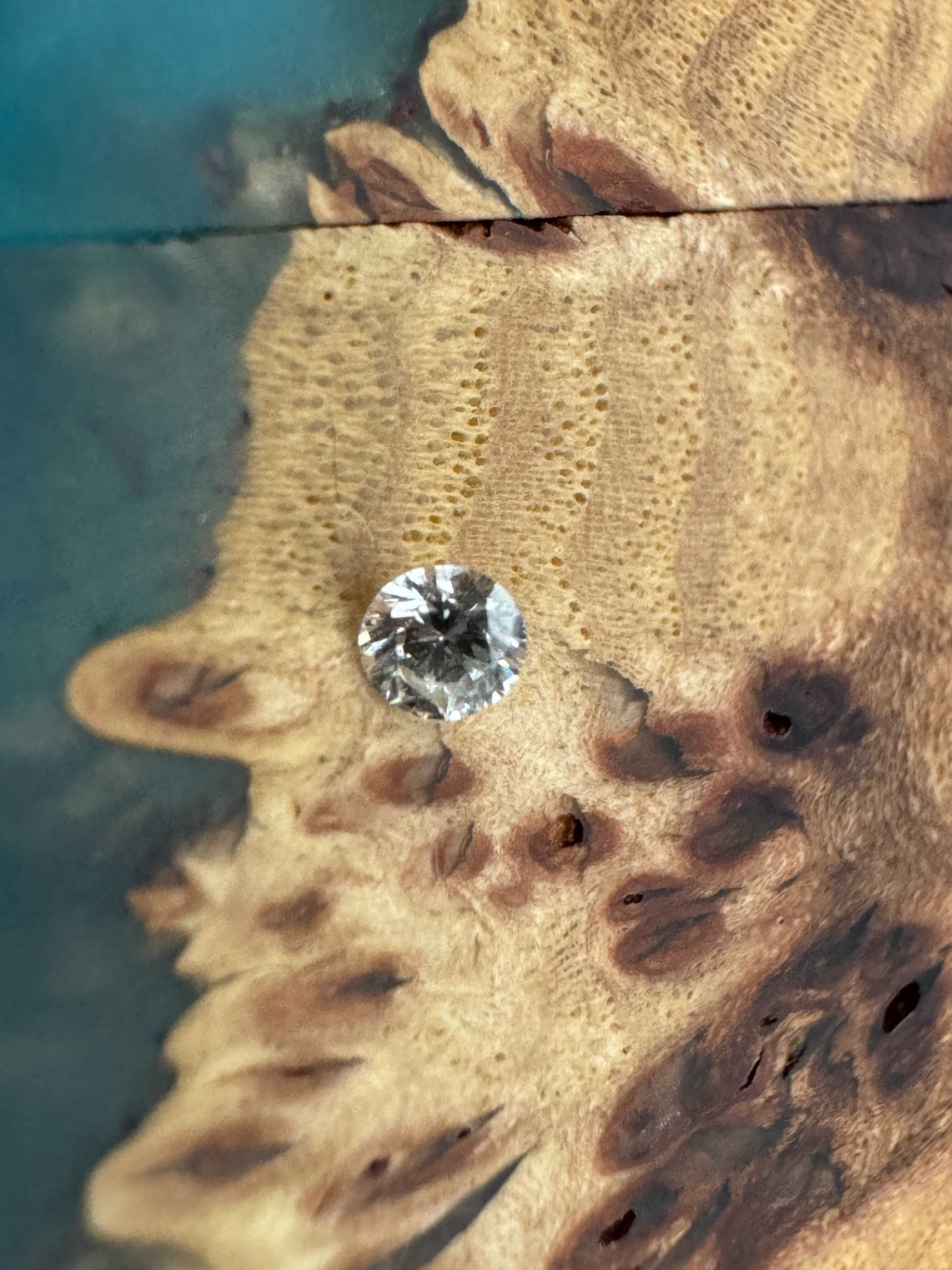 Скринька для каблучки Kochut Jewelry +діамант 0.08кт 2.8мм