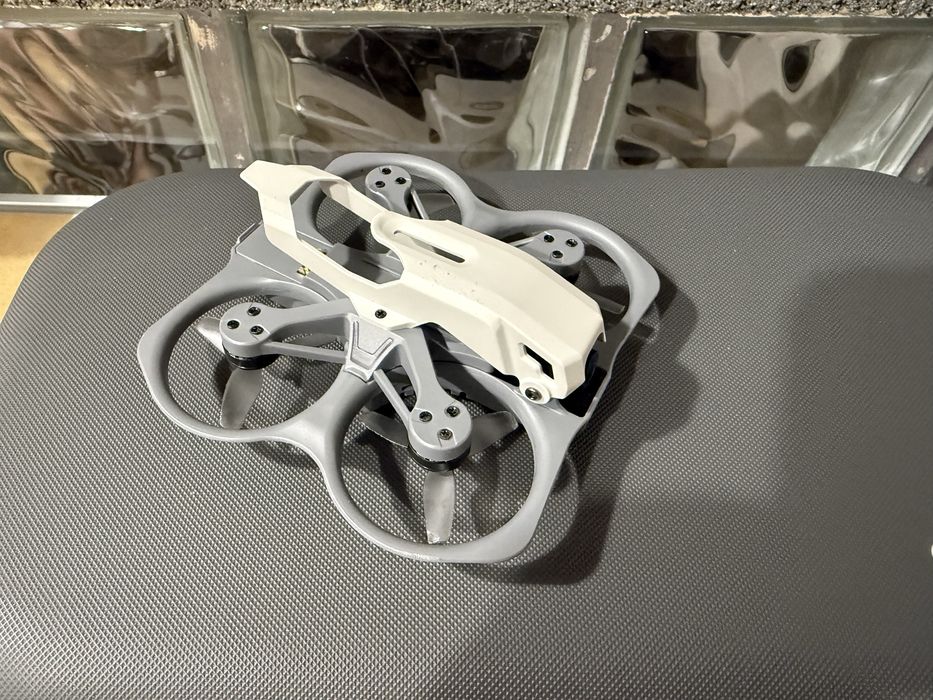 Dron Caddx FPV Protos kompletny