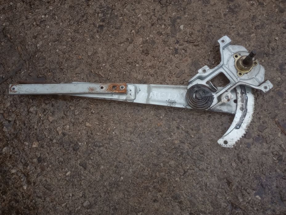 Daewoo Matiz mechanizm podnośnik szyby lewy przód manualny