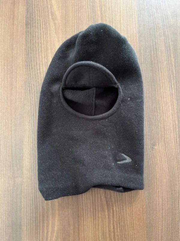 Balaclava preta Polartec – térmica e respirável