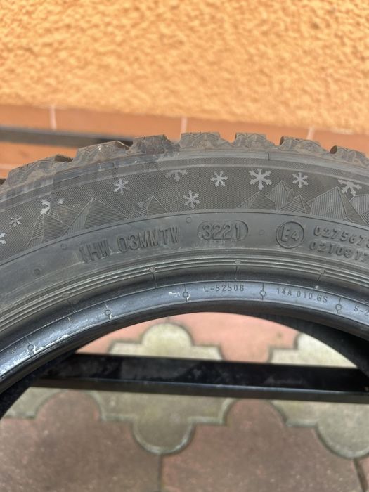 Super stan Opony zimowe 165/60/15 Semperit