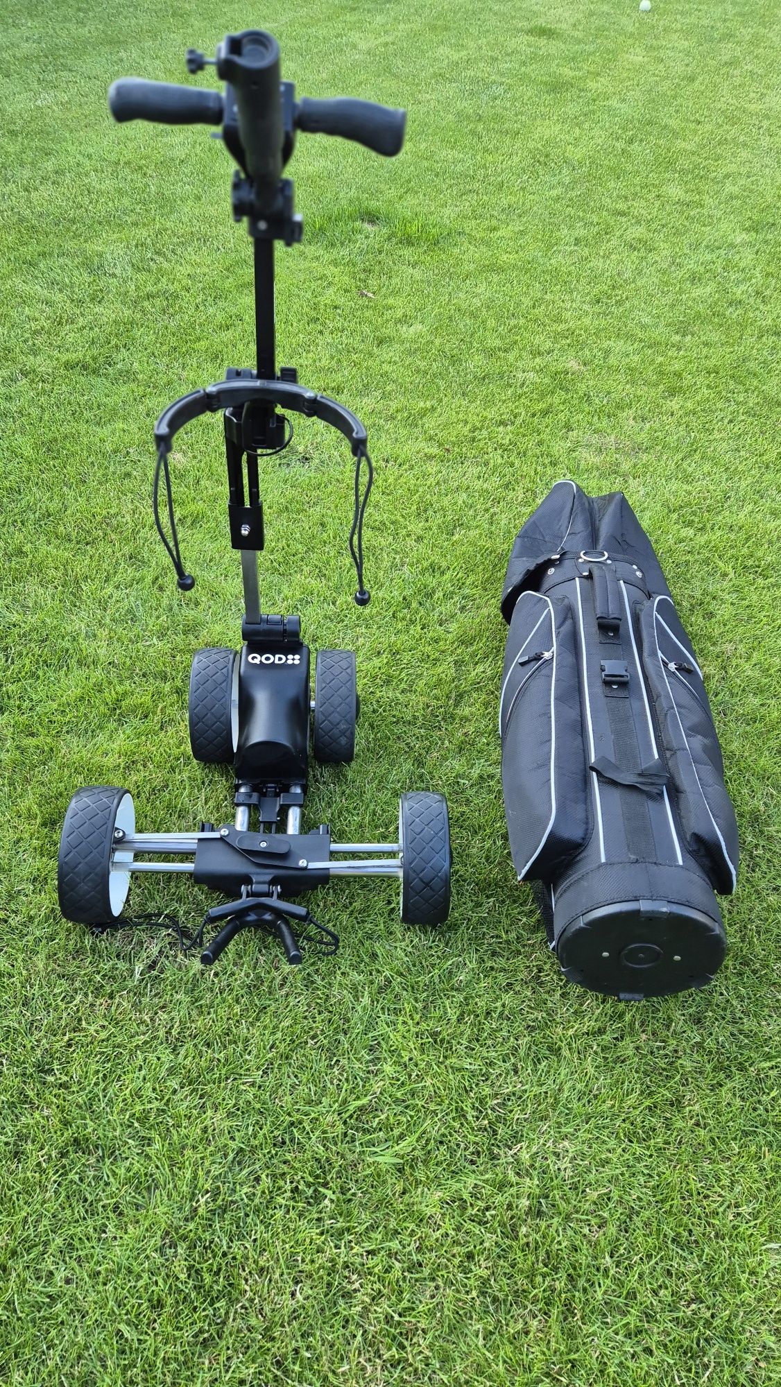 Wózek golfowy akumulatorowy + torba