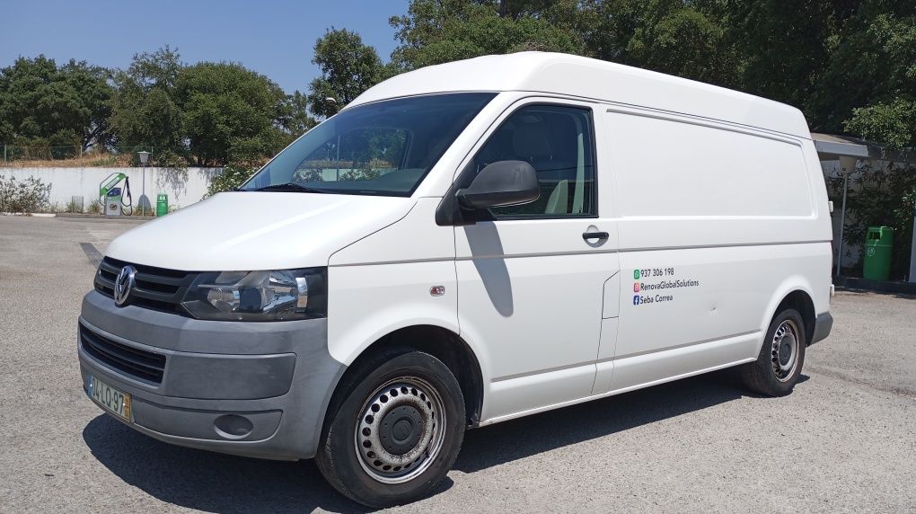 VW transporter 2011