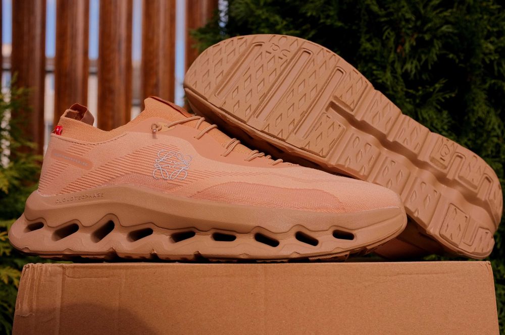 Обувь кроссовки On CloudTilt (44 размер) 28 см. US10 Dark Sand мужские