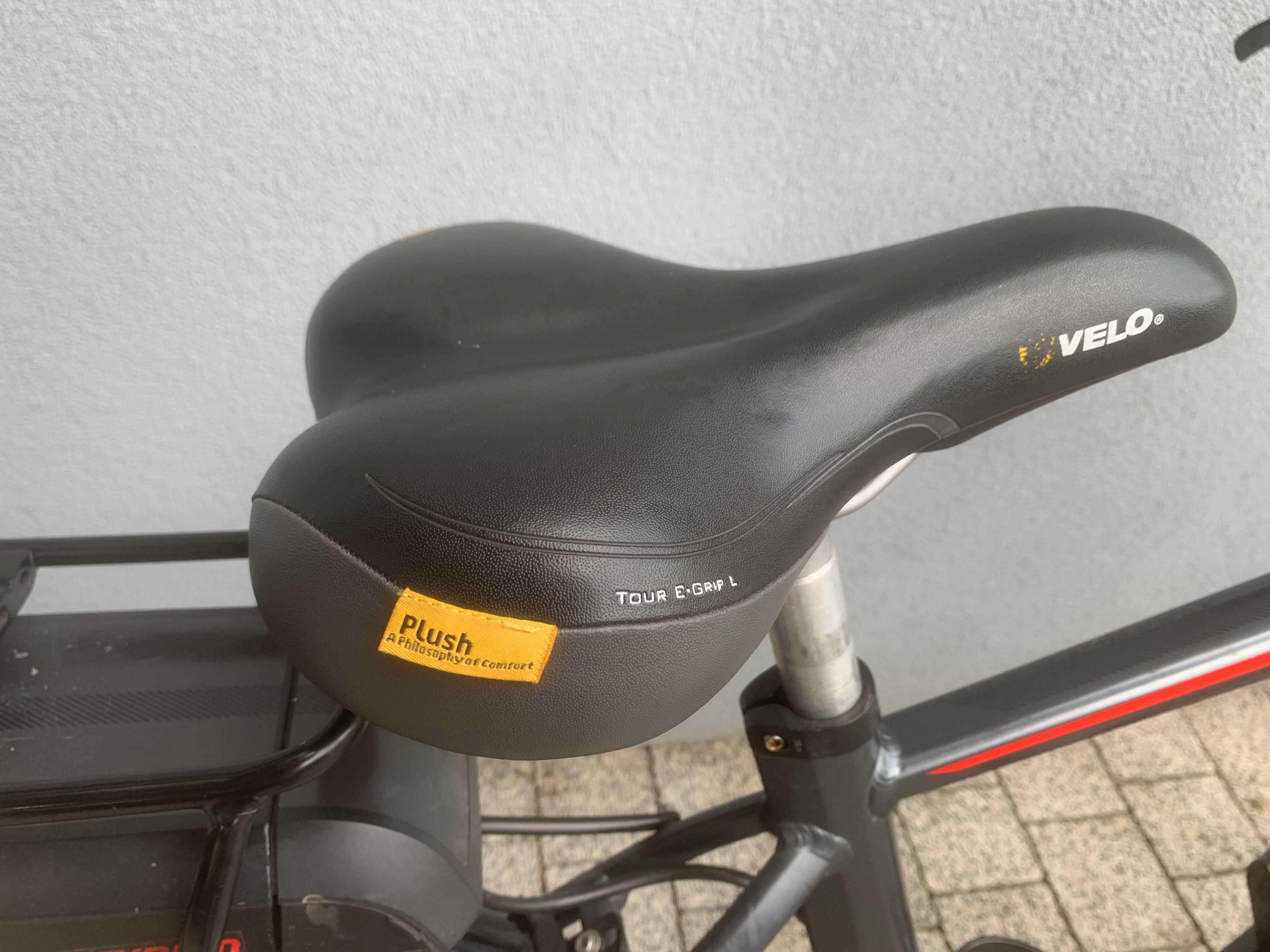 cube touring hybrid elektryczny rower trekkingowy bosch performance