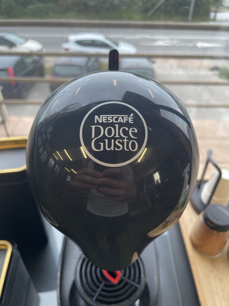 Máquina de Café Dulce Gusto Krups