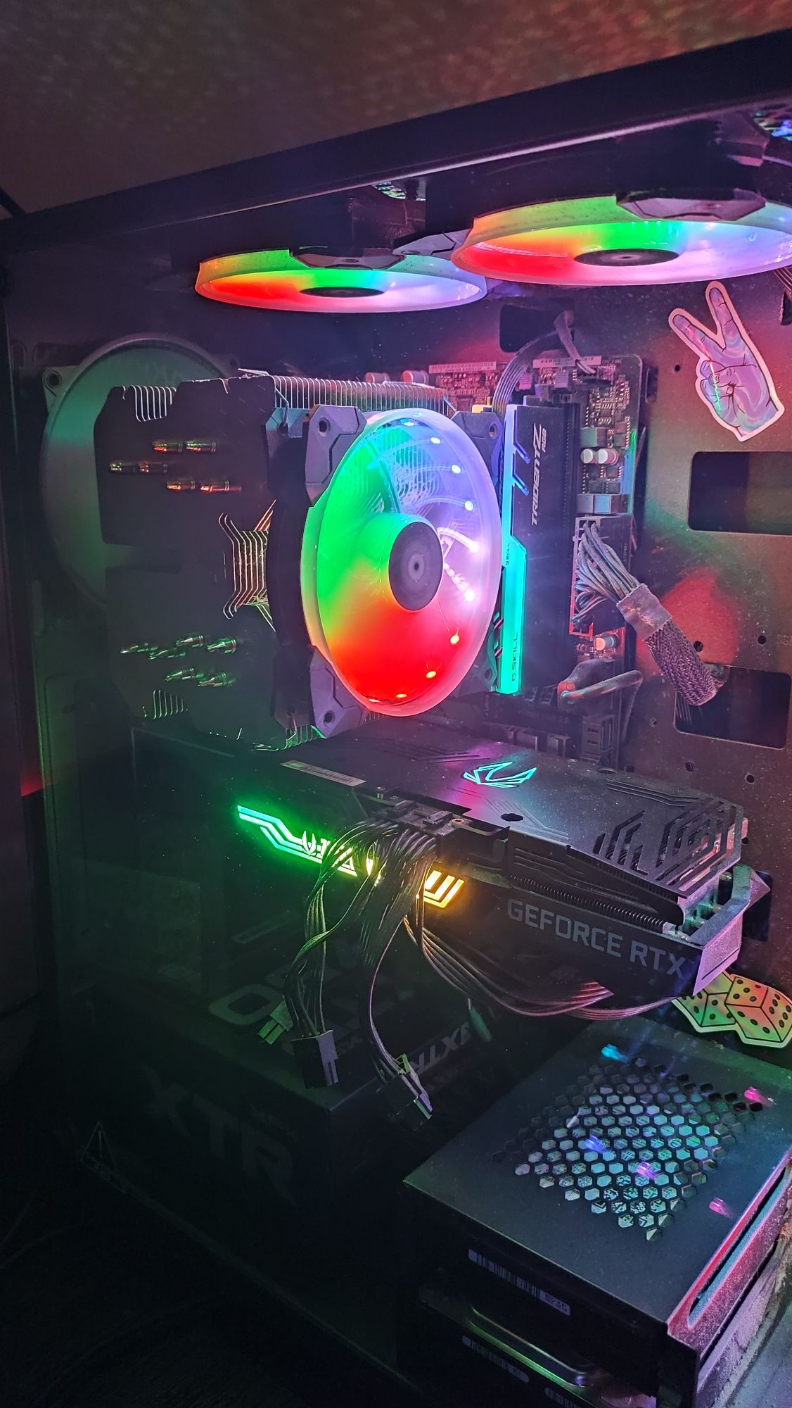 Комплект i7-9700k + Asrock z370 pro4 + DeepCool Lucifer V2 +DDR4 16GB