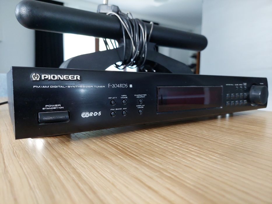 Tuner pioneer f-204rds + antena