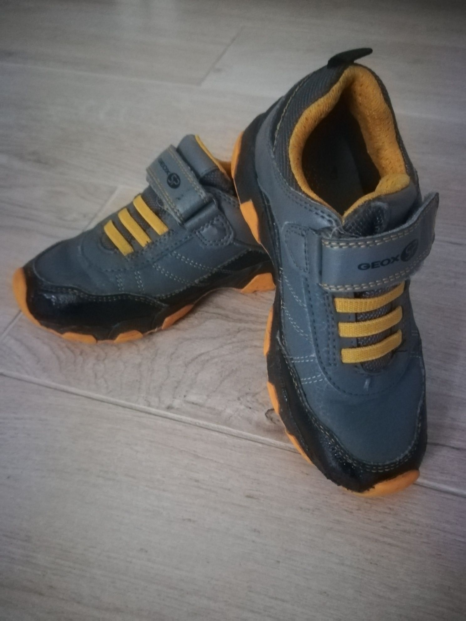 Buty geox zimowe niskie