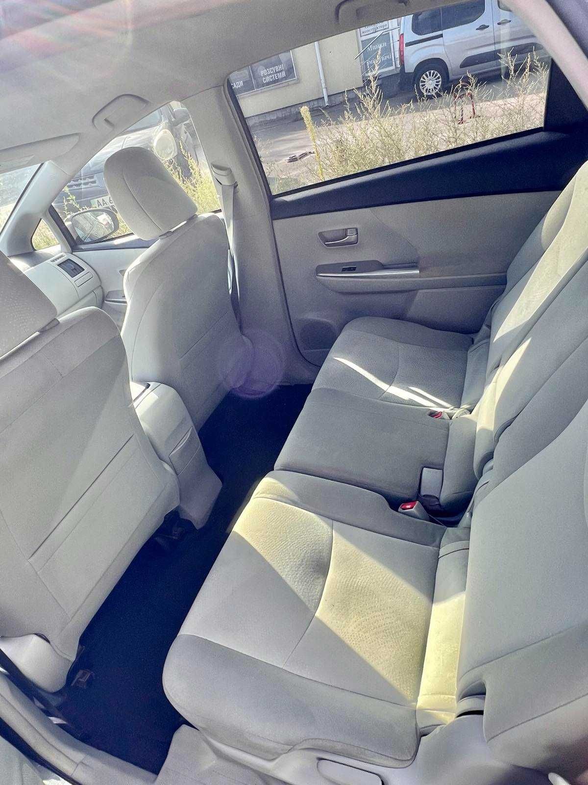 Оренда з викупом Toyota Prius 2011 р.