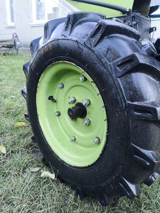 Мотоблок.   ЗУБР