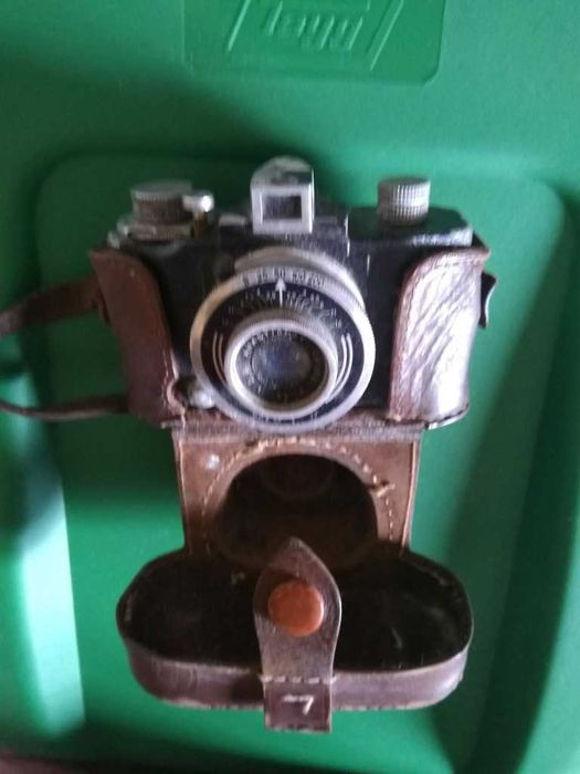 Máquina Fotográfica 35 mm - Muito Antiga – Mais de 60 anos