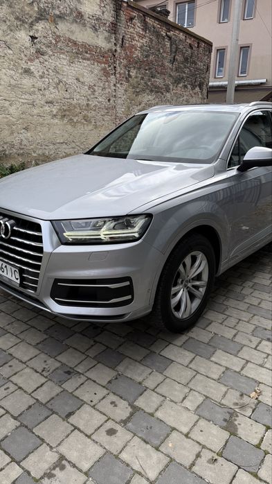 Audi q7 2017 premium plus