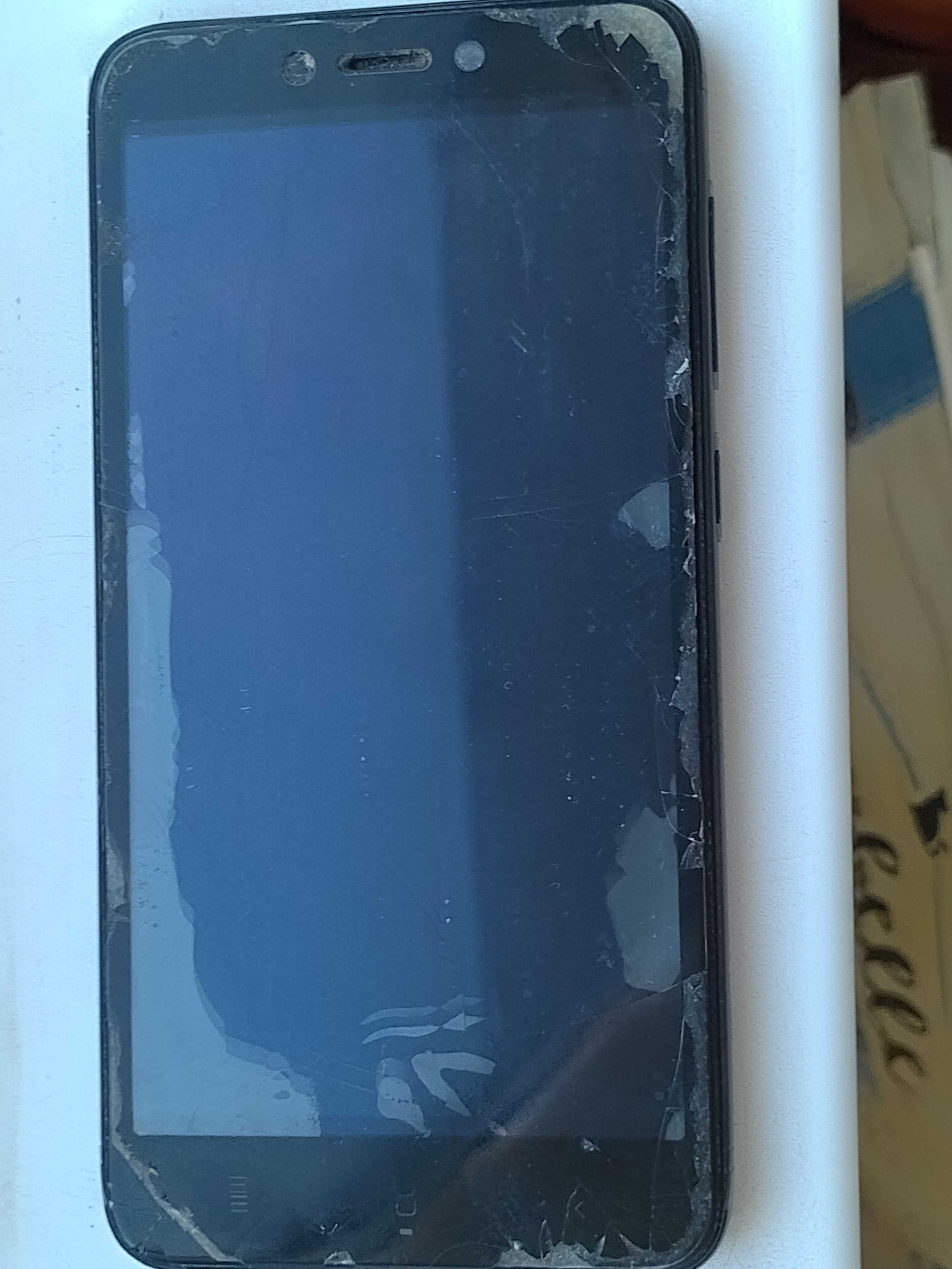 Робочий мобільний телефон xiaomi redmi 4x на запчастини