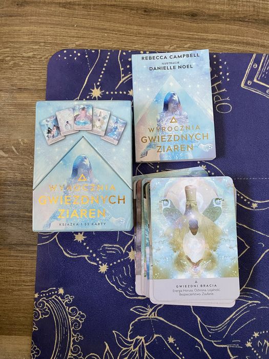 Karty oracle deck Wyrocznia gwiezdnych ziaren Rebecca Campbell