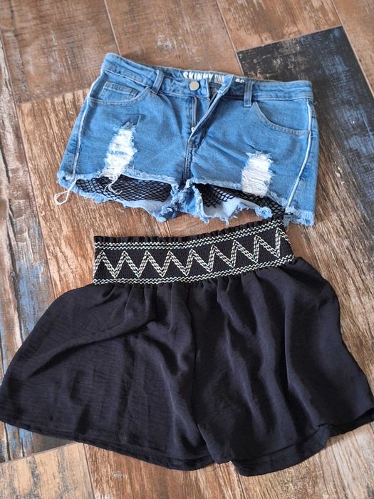Spodenki jeansowe i materiałowe
