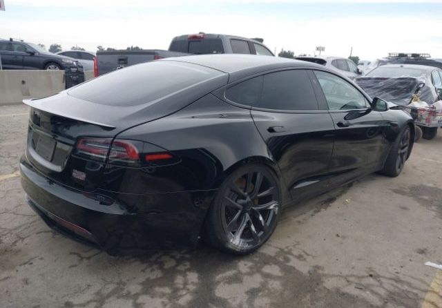 Tesla model S plaid