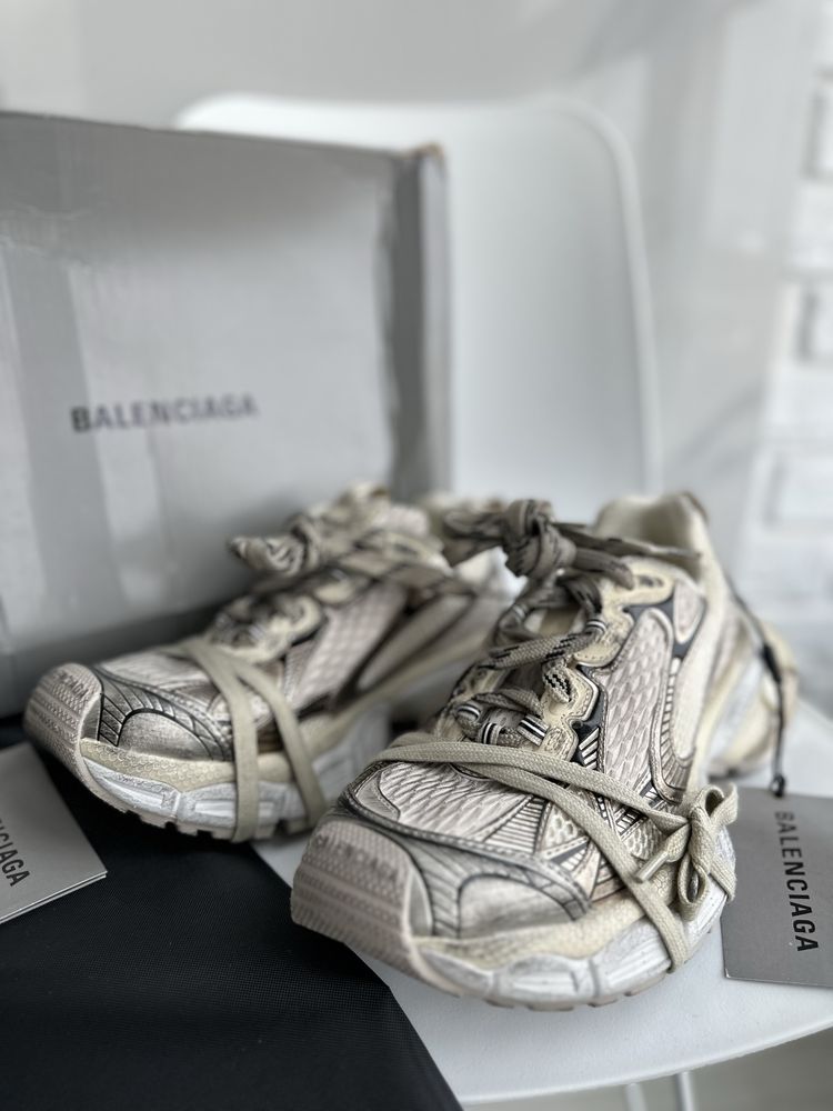 Balenciaga 3 xl 39 в наявності