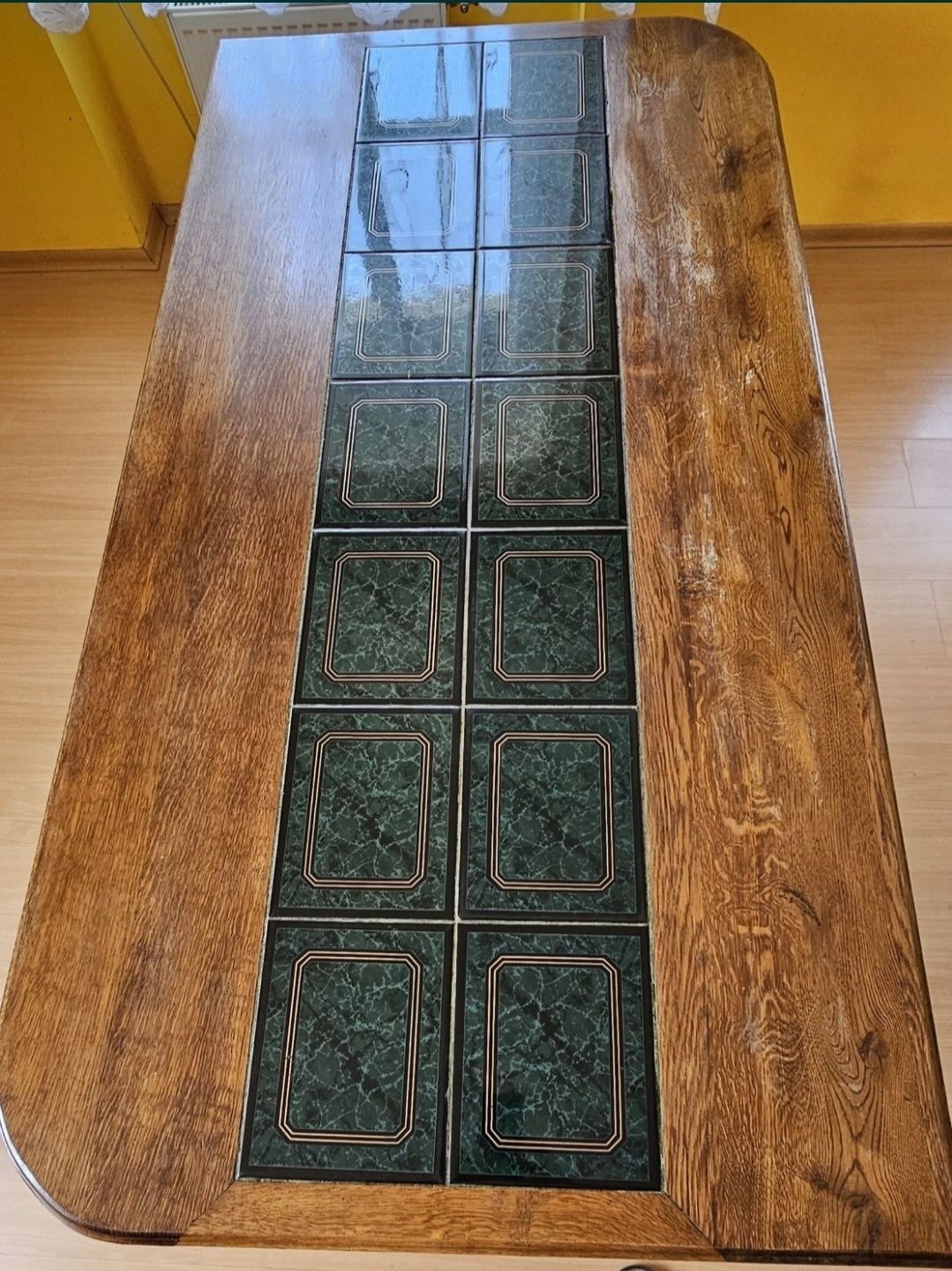 Stół do jadalni - drewniany