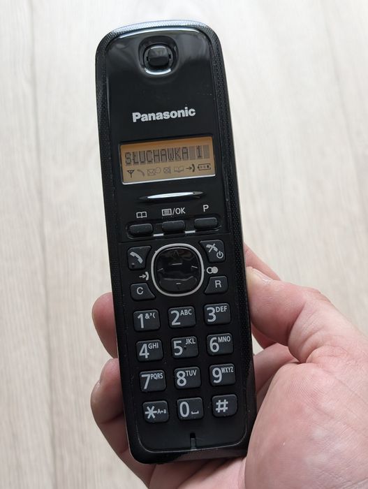 Telefon Panasonic model KX-TG1611