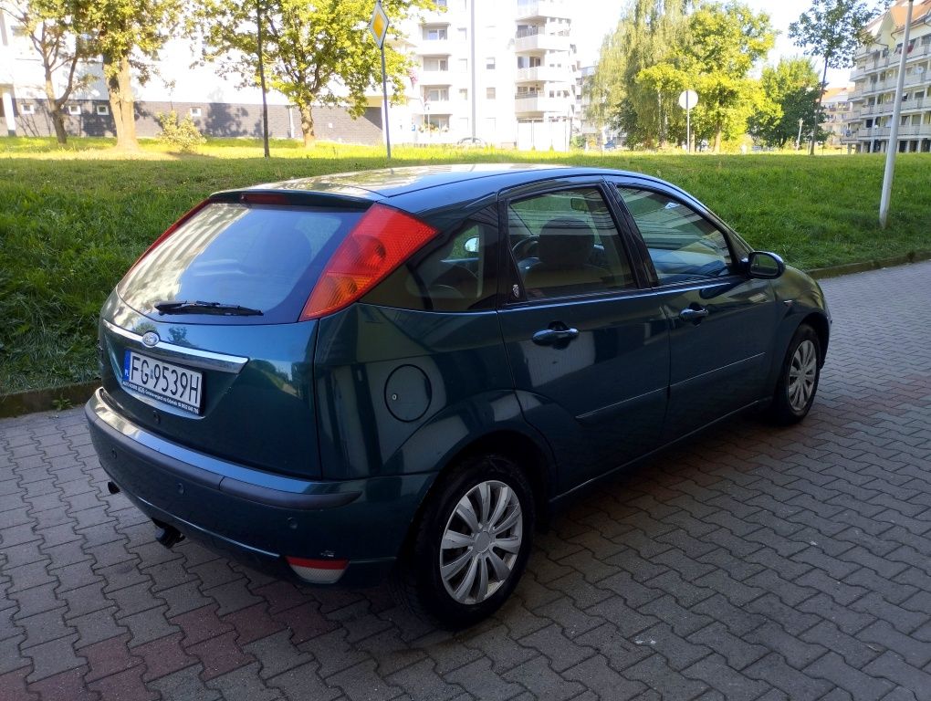Ford Focus 1.6 benzyna/ Skrzynia automatyczna/ Długie Opłaty