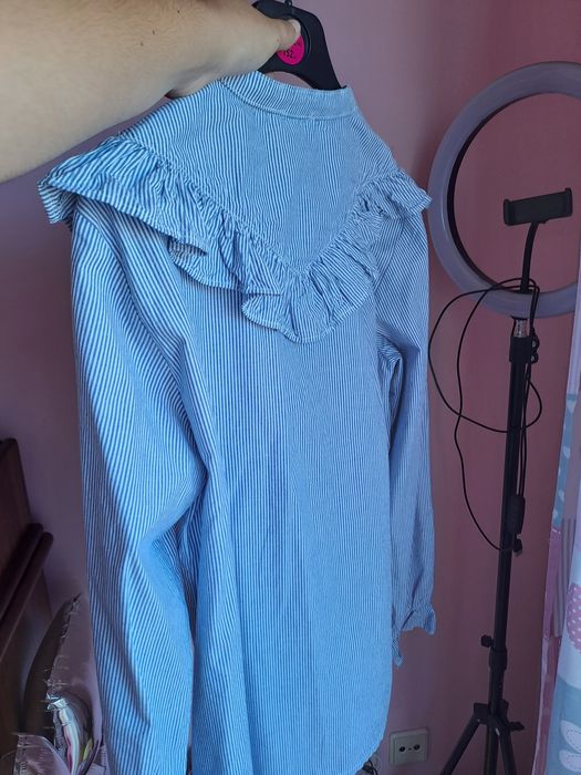 Blusas meninas 10 a 13 anos 10€ cada