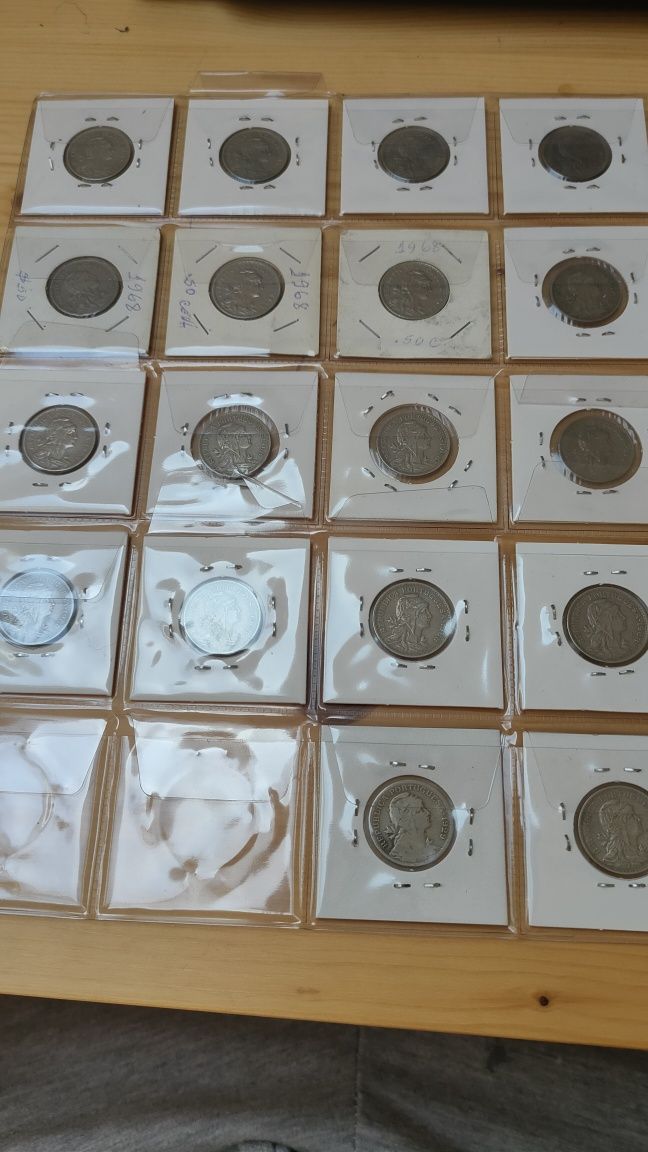 Lote 18 moedas 50 centavos