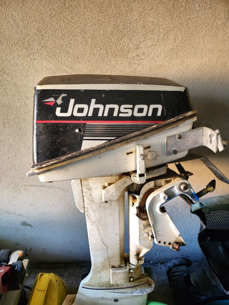 Silnik zaburtowy Johnson 6KM