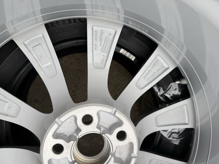 Диски 20 5.114,3 ET35 8,5jx20H2 Tesla Model 3 запаска одиничка