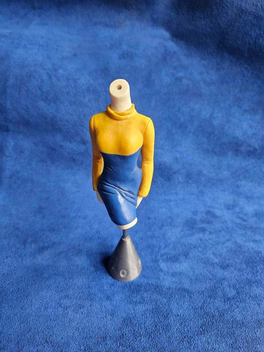 Торс демонстрацио форма Latest Thing Limited Handmade Style Sensations