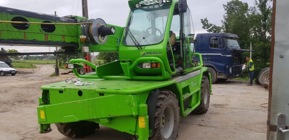 Ładowarka Teleskopowa Merlo - Wynajem Zwyżki Usługi Manitou