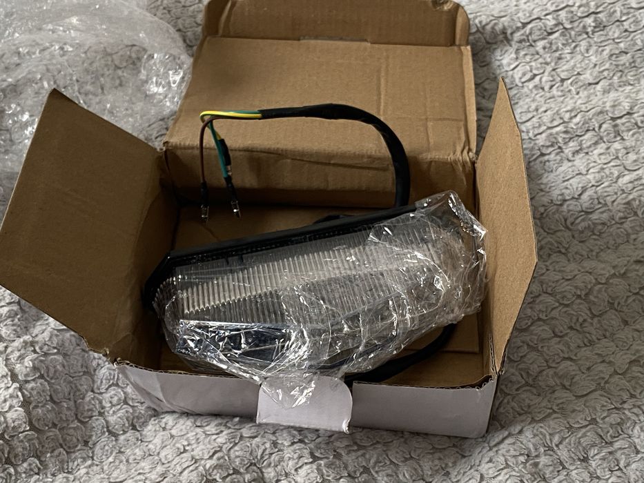 Motocyklowa lampa LED tyl 12v z homologacja