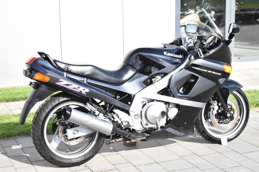 Kawasaki ZZR 600 JAK NOWY, stan kolekcjonerski, 1 ręka, z DE ***