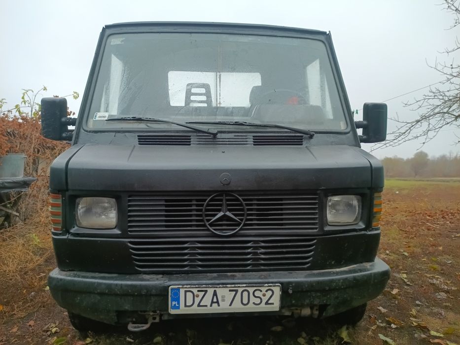 Эвакуатор Мерседес 307D обмен