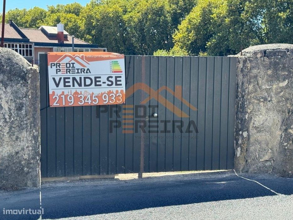 Oportunidade de Investimento: Terreno Urbanizável em Caneças.