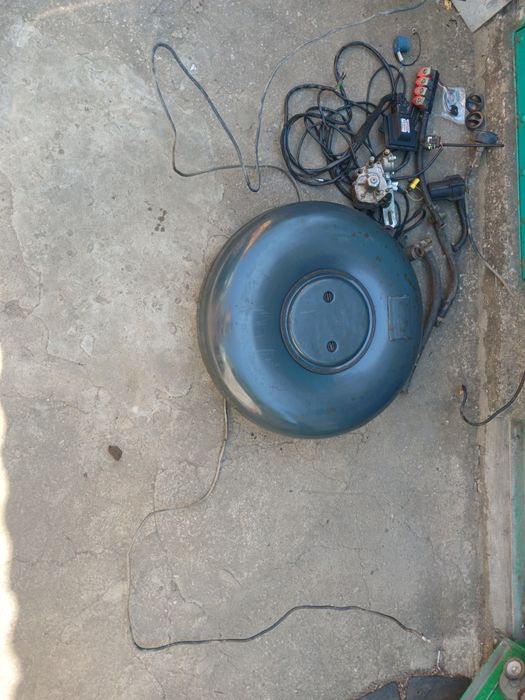 Комплект ГБО полный комплект баллон Atiker Tomasetto GoFast 200 Valtek