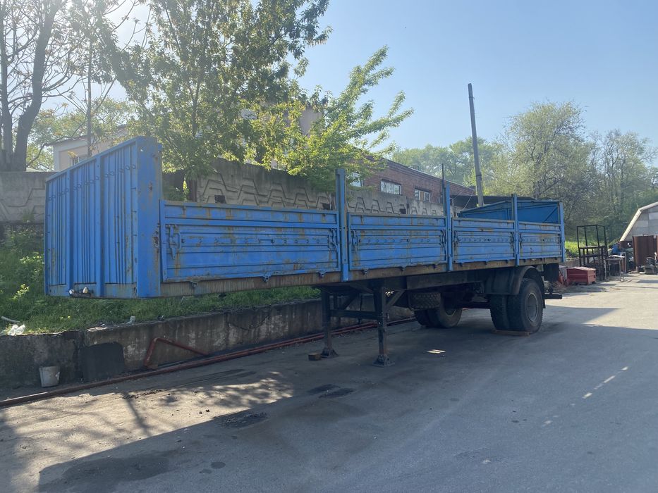 Напівпричіп МАЗ 9380 синій