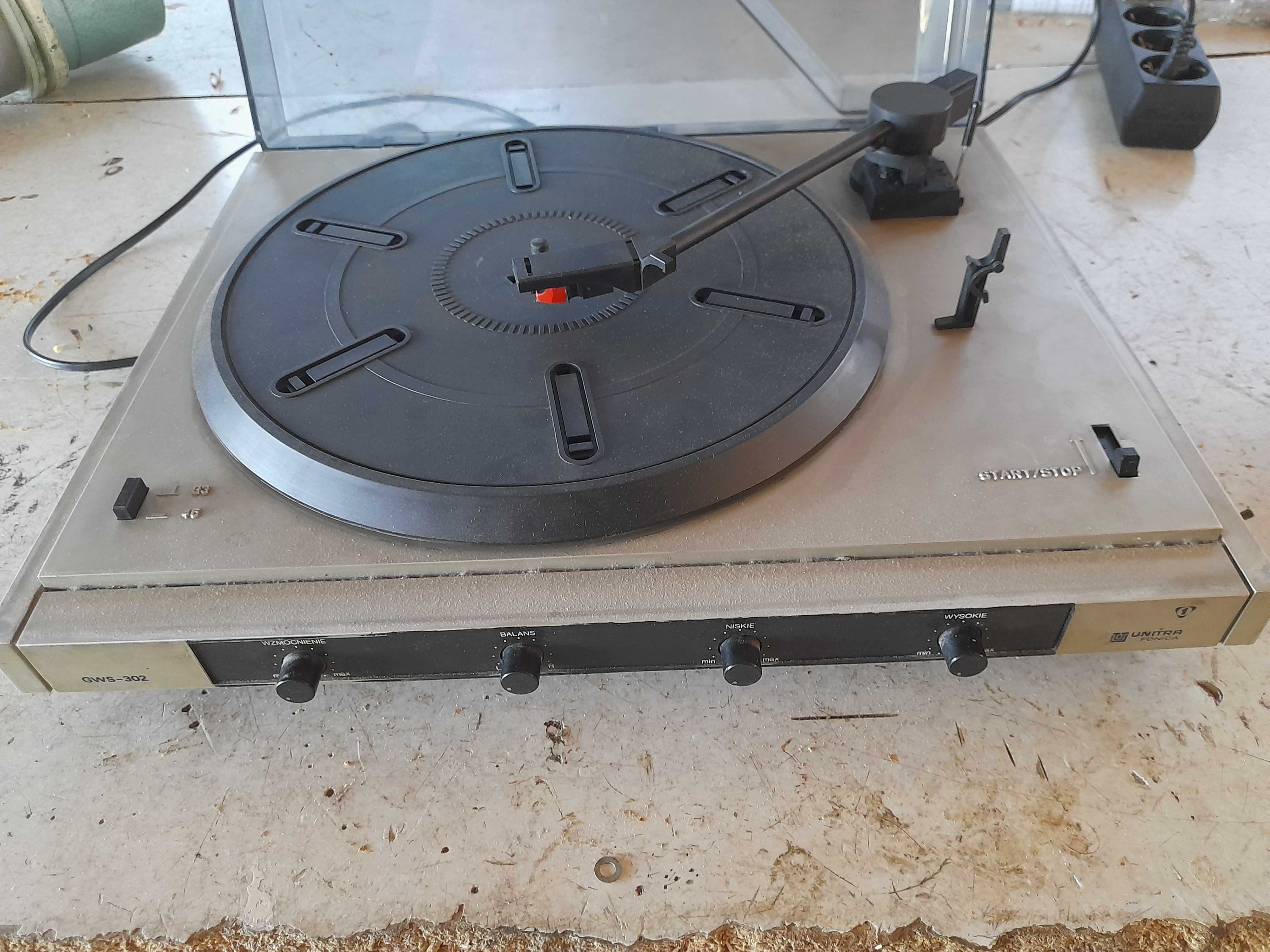 Sprzedam gramofon UNITRA Fonika GWS-302