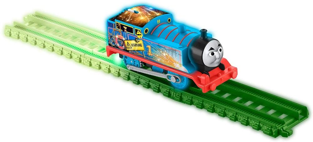 Моторизированная железная дорога Томас Ночная доставка TrackMaster