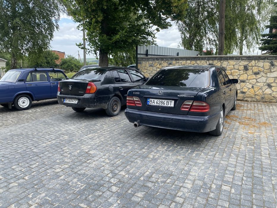 Mercedes-Benz E200 W210(FL) рестайлінг 2001р газ/бенз