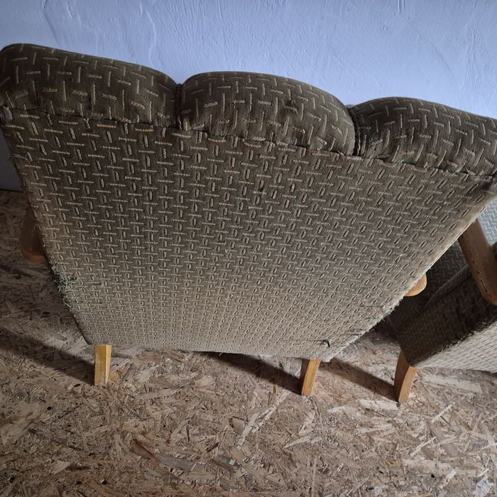 Para foteli Jindrich Halabala, oryginały.